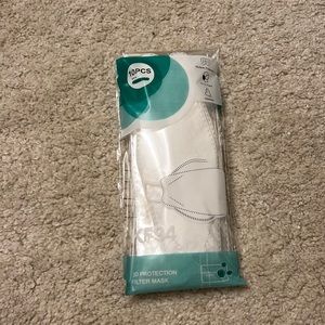 white kf94 masks